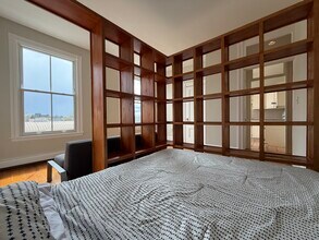 367 Somerville Ave, Unit G in Somerville, MA - Foto de edificio - Building Photo
