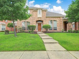 1041 Crystal Lake Dr in Frisco, TX - Building Photo