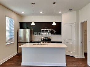 2764 Sunrise Ct in Tavares, FL - Building Photo - Building Photo