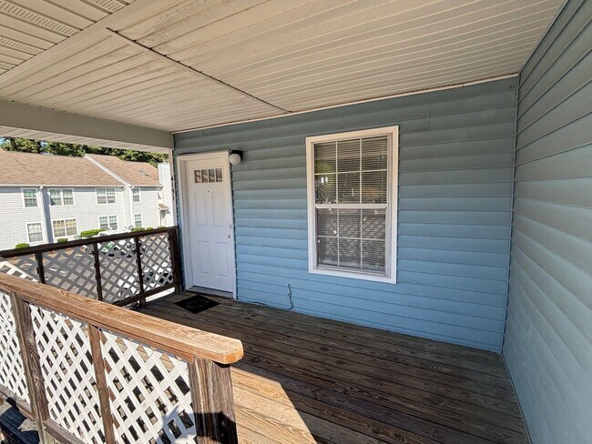 4151 Thalia Station Cir in Virginia Beach, VA - Foto de edificio - Building Photo