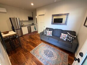 1978 Emerald St in San Diego, CA - Building Photo - Building Photo