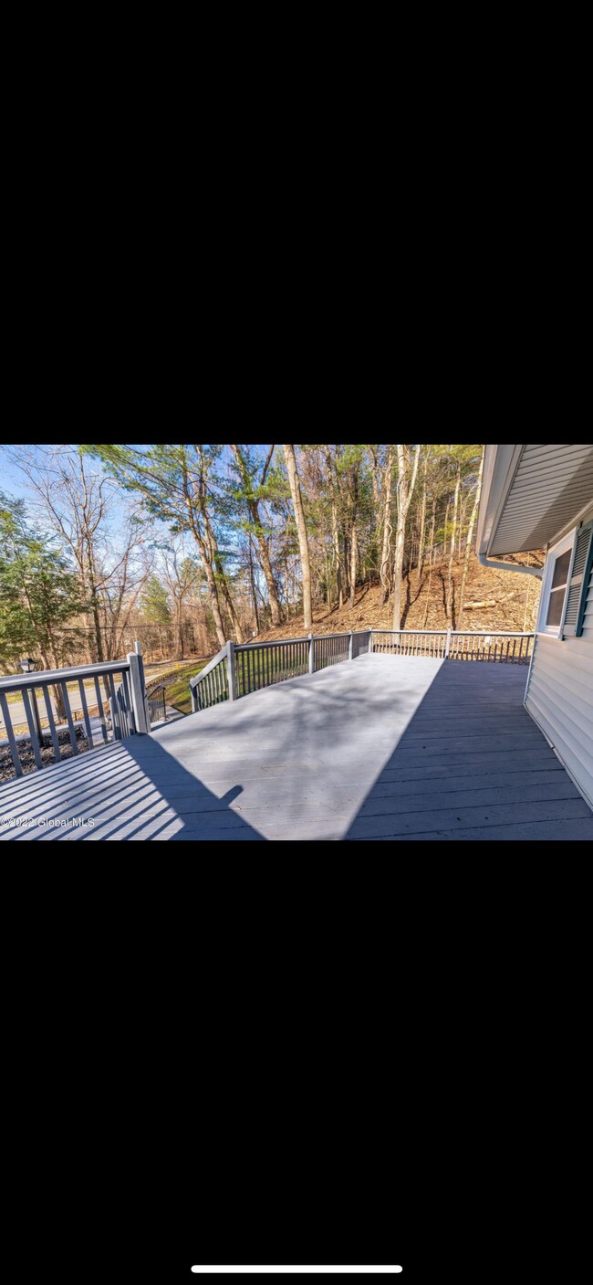 245 Church Rd, Unit A in Albany, NY - Building Photo - Building Photo