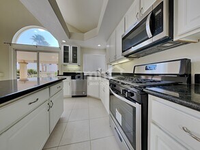 9761 Trailing Daisy St in Las Vegas, NV - Building Photo - Building Photo