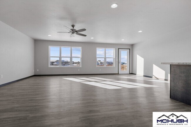 3887 E Rubyred Dr in Appleton, WI - Building Photo - Building Photo