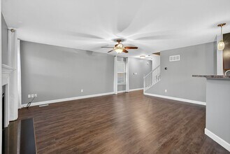 447 Spring Trce in O'Fallon, MO - Building Photo - Building Photo