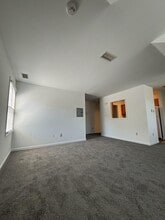 279 W Uwchlan Ave in Downingtown, PA - Building Photo - Building Photo