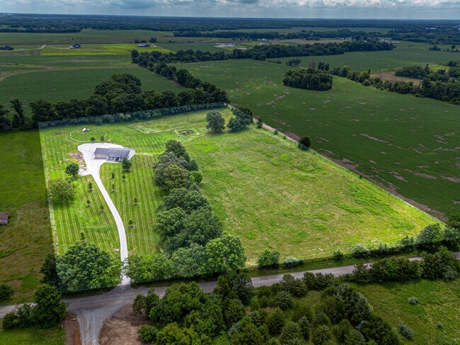 property at 7700 N Ballew Rd