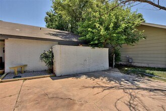 1301 Thornridge Rd in Austin, TX - Building Photo - Building Photo