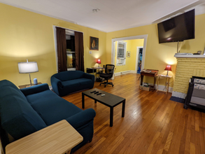28 Ravenscroft Dr in Asheville, NC - Building Photo - Building Photo