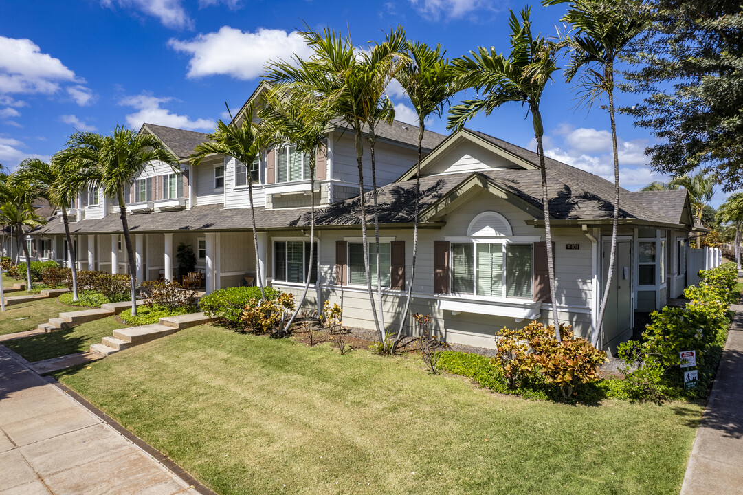 Spinnaker Place in Ewa Beach, HI - Building Photo