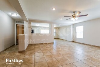 3034 W Lucia Dr in Phoenix, AZ - Building Photo - Building Photo