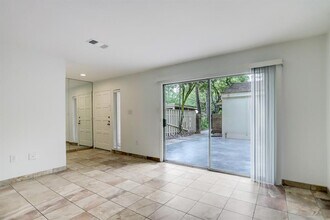 2445 Settler's Way in The Woodlands, TX - Building Photo - Building Photo