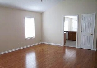 200 E Mell St in Pooler, GA - Building Photo - Building Photo