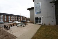 Twin Pines in Boulder, CO - Foto de edificio - Building Photo