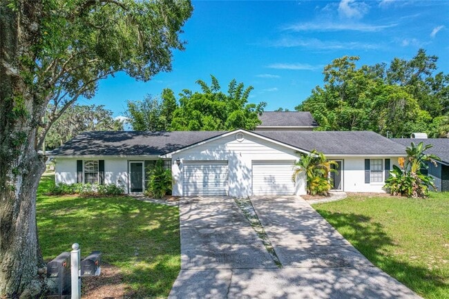 property at 125 N Rhodes St