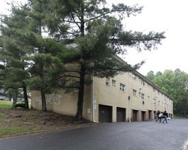 Terrace View Gardens in North Plainfield, NJ - Foto de edificio - Building Photo