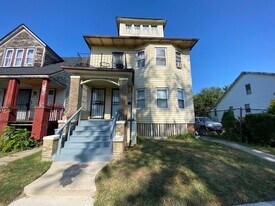 4840 St Clair St in Detroit, MI - Building Photo