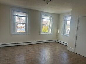 171 Commercial St in Weymouth, MA - Building Photo - Building Photo