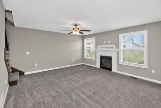 2605 6th Ave SW in Altoona, IA - Building Photo - Building Photo