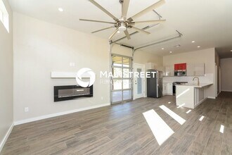 11339 Paradise Out Ln in Oklahoma City, OK - Building Photo - Building Photo
