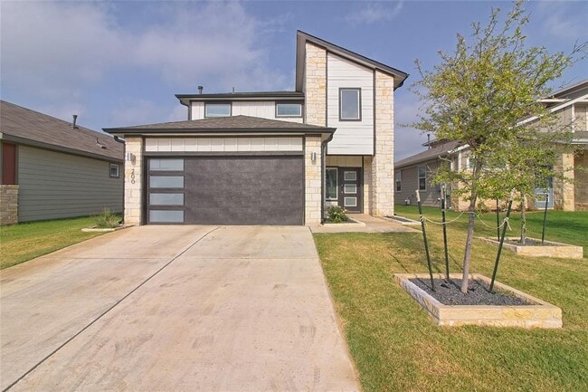 property at 200 Geminiflora Bend