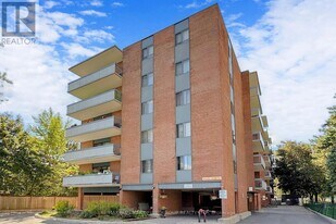 1200 Bridletowne Cir in Toronto, ON - Building Photo