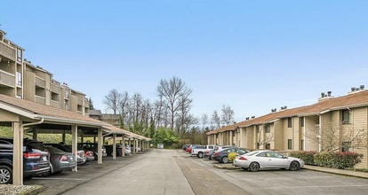 1301 S Puget Dr in Renton, WA - Building Photo - Building Photo