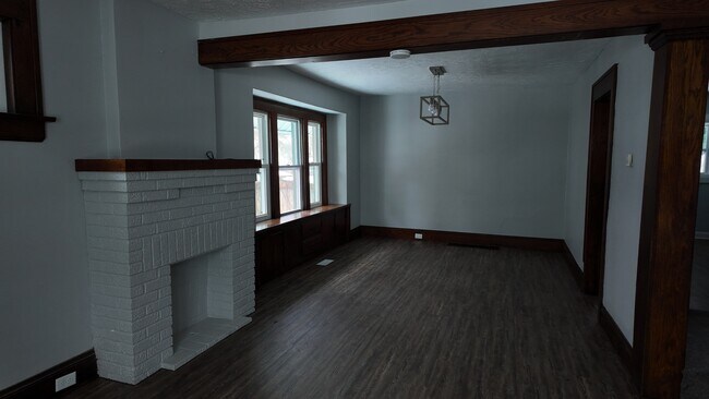 346 Cleveland St in Akron, OH - Building Photo - Building Photo