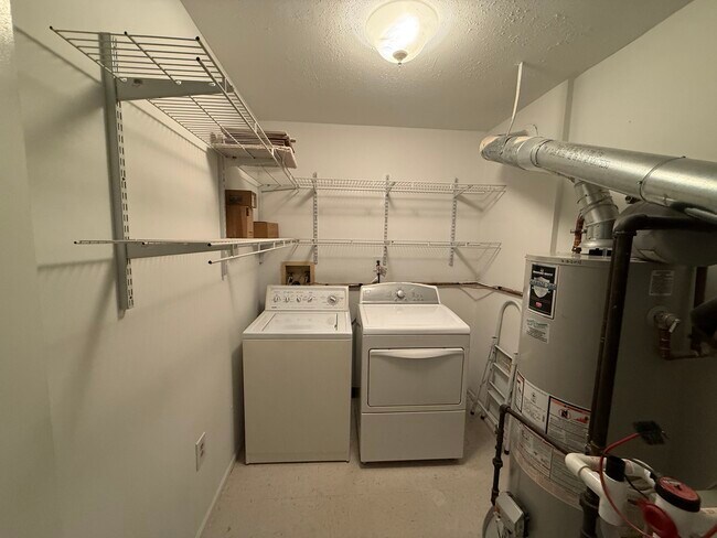 49 Joyner Ct in Trenton, NJ - Building Photo - Building Photo