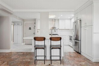 4141 Bayshore Blvd in Tampa, FL - Foto de edificio - Building Photo