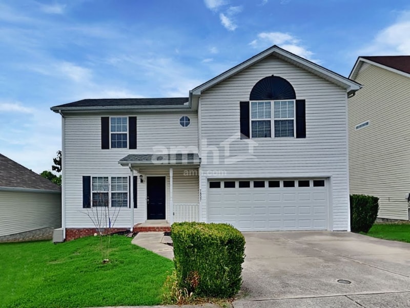 7827 Rainey Dr in Nashville, TN - Building Photo