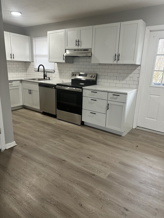 property at 4327 Arlington Cir