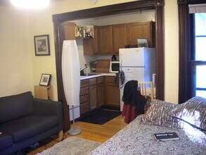 522 N Division St in Ann Arbor, MI - Building Photo - Building Photo