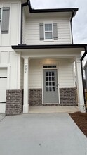 991 Lost Creek Pkwy in Dallas, GA - Building Photo - Building Photo
