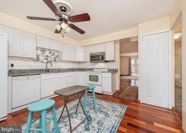 property at 10544 Eastwind Way