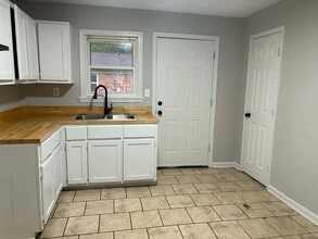 813 Scott St in Brownsville, TN - Building Photo - Building Photo