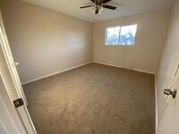 8415 Bayou Pine Ct photo'