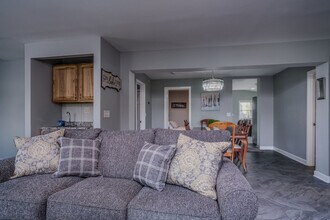 3407 Venice Ave in McHenry, IL - Building Photo - Building Photo