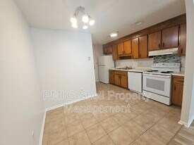 6 Clyde St in Pensacola, FL - Building Photo