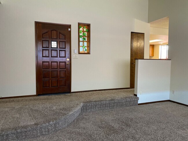 1550 32nd Ave in Longview, WA - Building Photo - Building Photo