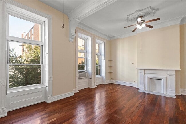 property at 229 S Racine Ave