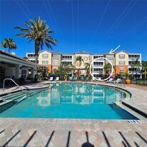 7905 Seminole Blvd, Unit 3204 in Seminole, FL - Building Photo