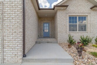 1558 Hereford Blvd in Clarksville, TN - Building Photo - Building Photo