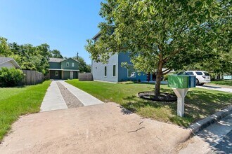 7603 Creston Ln in Austin, TX - Building Photo - Building Photo