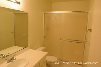 250 Forest Ridge Rd-Unit -#68 in Monterey, CA - Building Photo - Building Photo