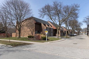 70 Flaming Roseway in Toronto, ON - Building Photo