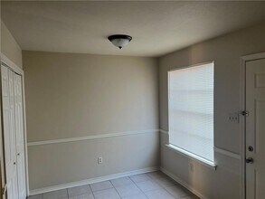 126 Lakewood Dr in Luling, LA - Foto de edificio - Building Photo