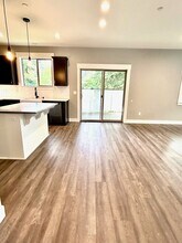 5304 NE 48th St in Vancouver, WA - Building Photo - Building Photo