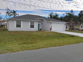 316 Colony Ct in Kissimmee, FL - Building Photo
