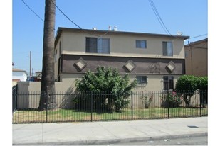 11123 Bonwood Rd in El Monte, CA - Building Photo